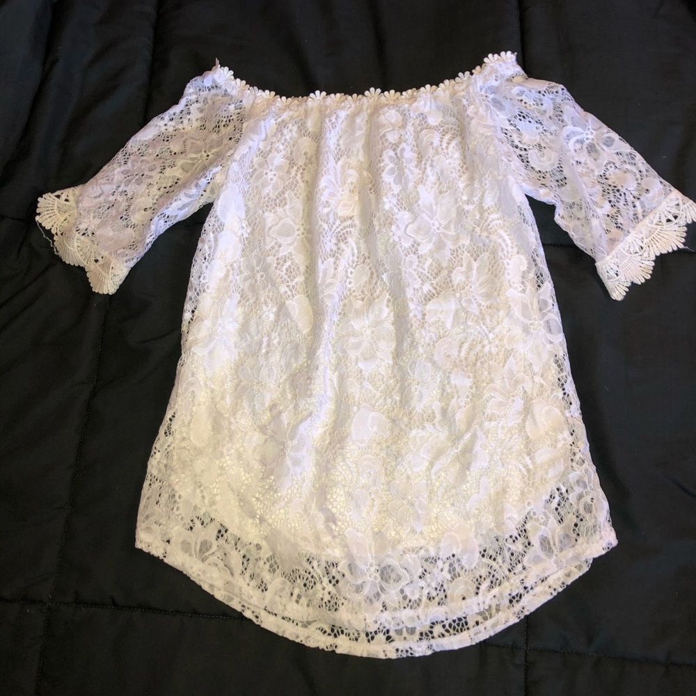 White off the shoulders shirt